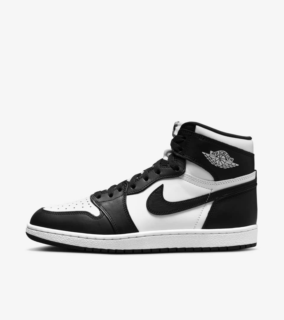 nike air jordan 1 retro high black and white